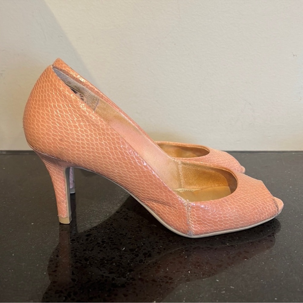 Fiomi peep toe heels size 35